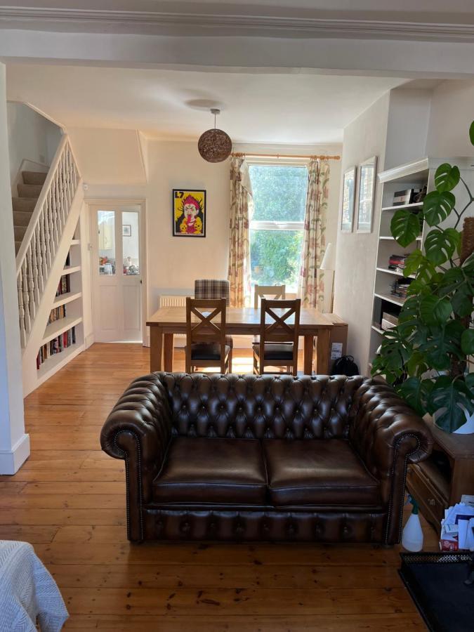 Апартаменты Peaceful London Retreat Экстерьер фото